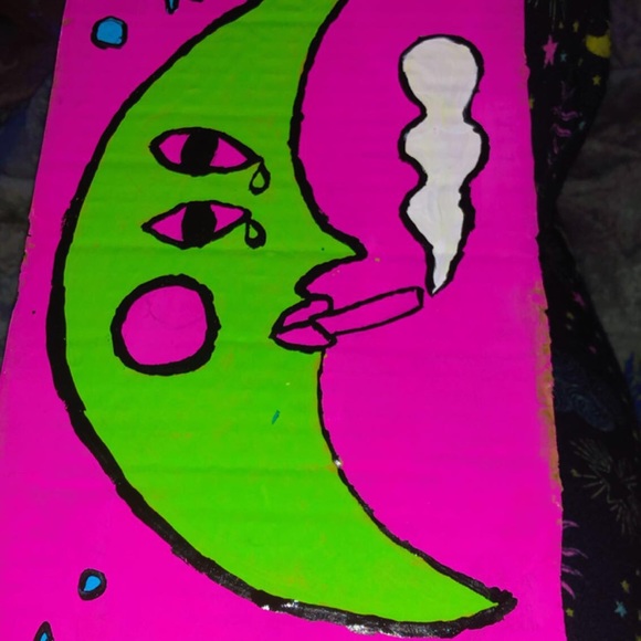 TRIPPY PAINTINGS - Picture 2 of 3